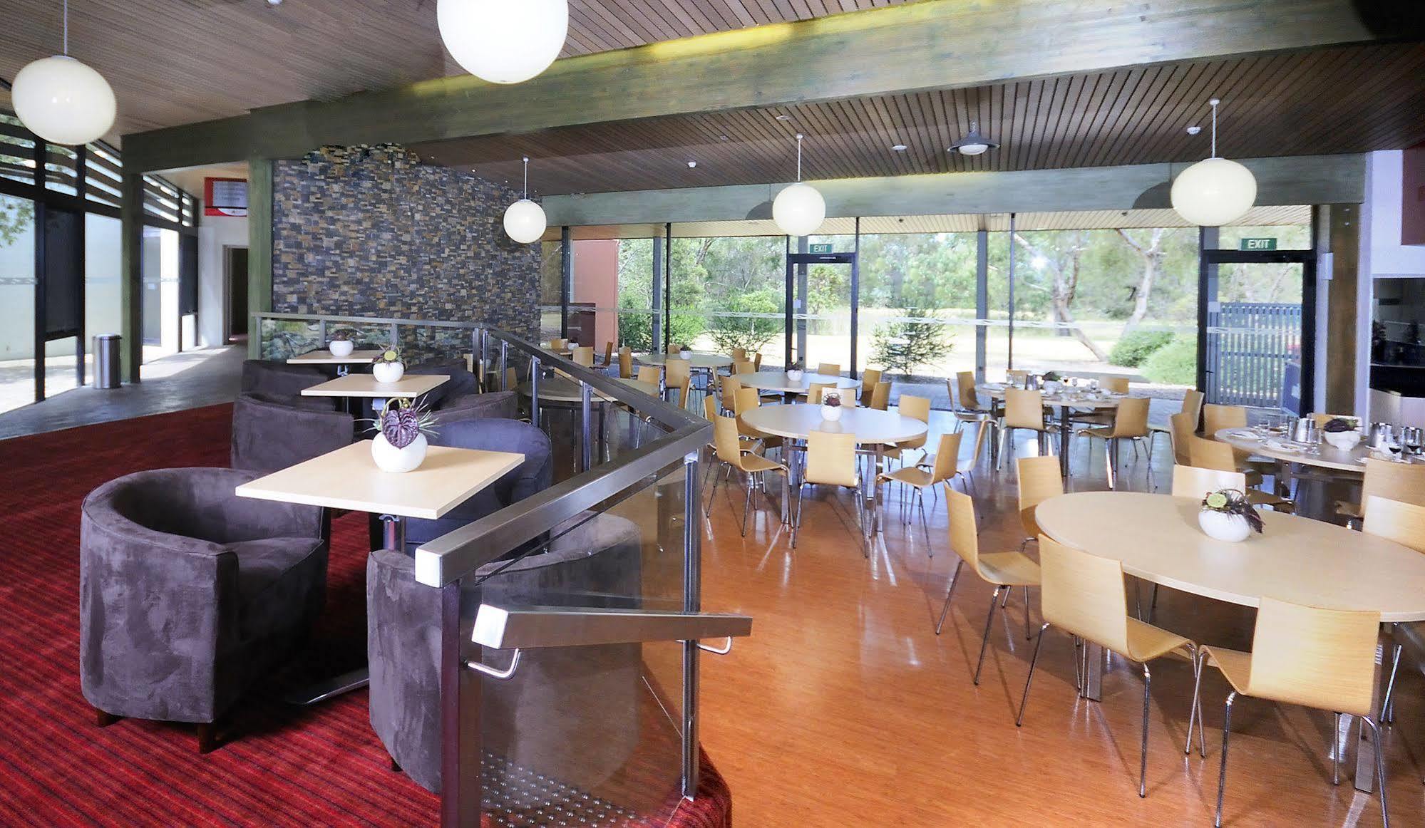 Eden Oak Geelong Hotel Exterior photo